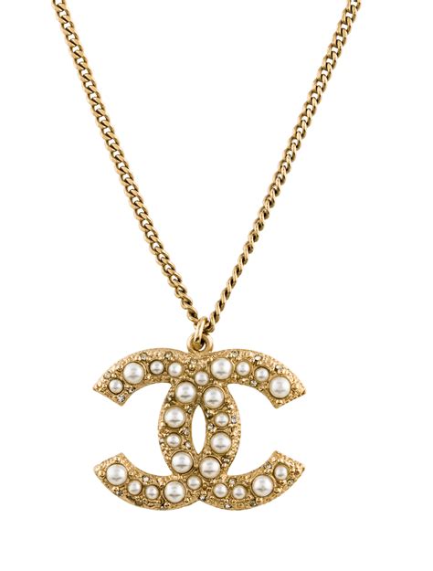 bijoux chanel collier|chanel jewelry.